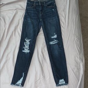 American Eagle Skinnies